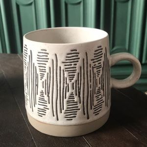 Bloomingville Speckled Mug Aztec Abstract Print